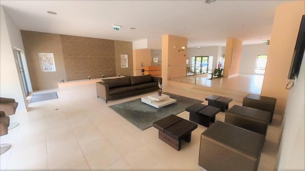 Apartamentos Turisticos Rocha Tower 15C بورتيماو المظهر الخارجي الصورة