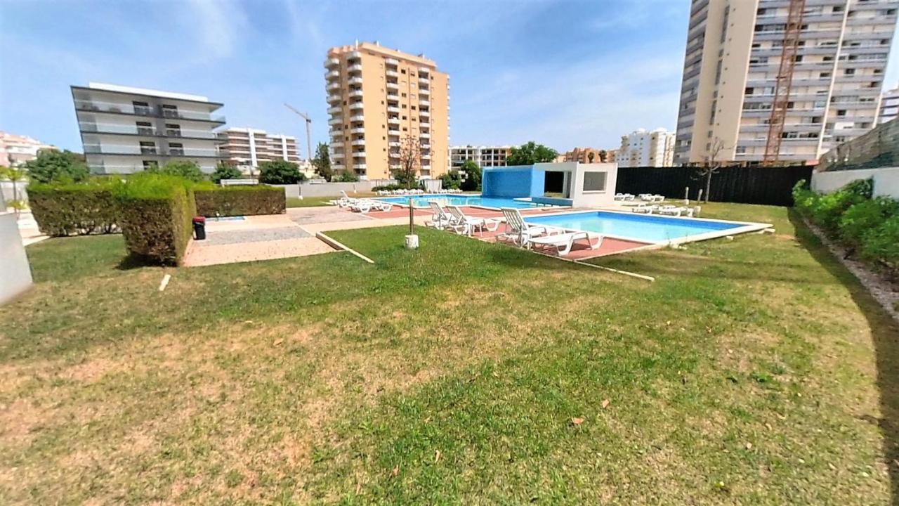 Apartamentos Turisticos Rocha Tower 15C بورتيماو المظهر الخارجي الصورة